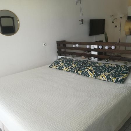 Happy Residence - Orient Beach 09 Cul de Sac ภายนอก รูปภาพ